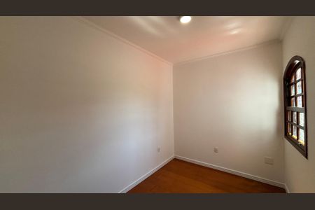 Casa à venda com 232m², 4 quartos e 4 vagasQuarto 1
