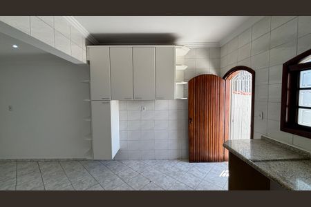 Casa à venda com 232m², 4 quartos e 4 vagasSala de Jantar - Cozinha
