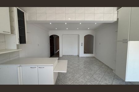 Casa à venda com 232m², 4 quartos e 4 vagasSala de Jantar - Cozinha