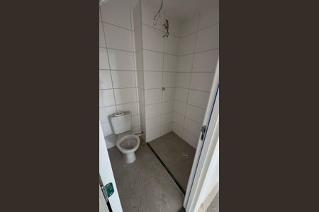 Banheiro de apartamento à venda com 2 quartos, 38m² em Cidade Nova São Miguel, São Paulo