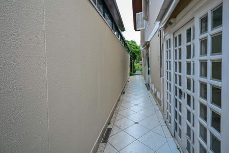Casa de condomínio para alugar com 153m², 3 quartos e 1 vagaLateral Externa
