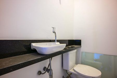 Casa de condomínio para alugar com 153m², 3 quartos e 1 vagaLavabo 2