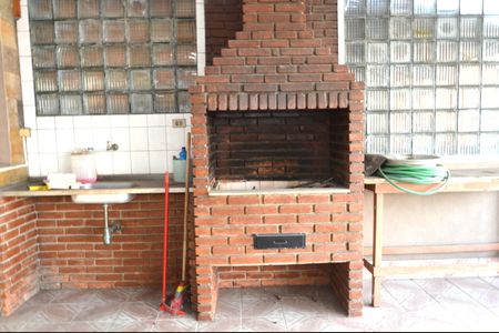 Churrasqueira de casa à venda com 3 quartos, 273m² em Vila Campesina, Osasco