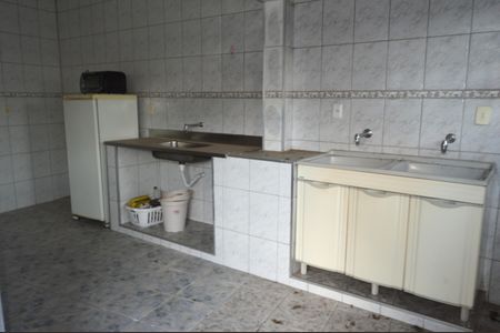 Casa para alugar com 273m², 3 quartos e 2 vagasCozinha - Edícula