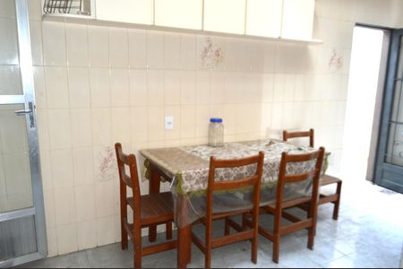 Casa para alugar com 273m², 3 quartos e 2 vagasÁrea de Serviço