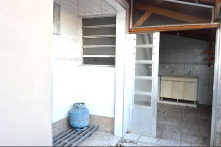 Casa para alugar com 273m², 3 quartos e 2 vagasQuintal