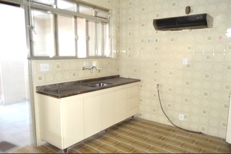 Casa para alugar com 273m², 3 quartos e 2 vagasCozinha