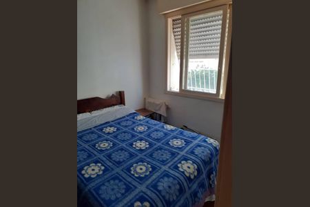 Quarto de apartamento à venda com 1 quarto, 34m² em Vila Ipiranga, Porto Alegre