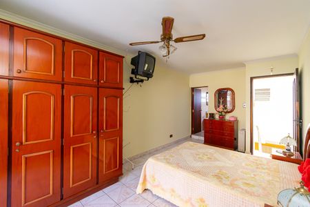 Casa para alugar com 200m², 3 quartos e 2 vagas Casa para alugar com 200m², 3 quartos e 2 vagasSuíte