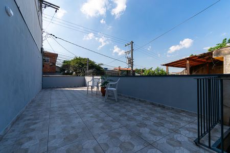 Casa para alugar com 200m², 3 quartos e 2 vagas Casa para alugar com 200m², 3 quartos e 2 vagasVaranda