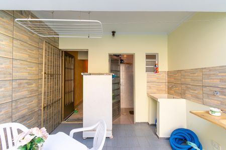 Casa para alugar com 200m², 3 quartos e 2 vagas Casa para alugar com 200m², 3 quartos e 2 vagasÁrea de Serviço