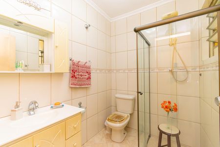 Casa para alugar com 200m², 3 quartos e 2 vagas Casa para alugar com 200m², 3 quartos e 2 vagasBanheiro 2