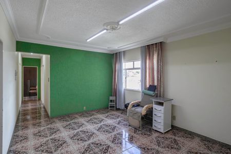 Sala  de apartamento para alugar com 4 quartos, 95m² em Santa Terezinha, Belo Horizonte