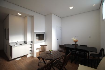 Apartamento para alugar com 39m², 1 quarto e 1 vagaÁrea comum