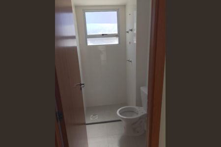 Quarto de apartamento para alugar com 2 quartos, 42m² em Amendoeira, São Gonçalo