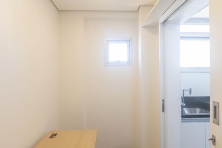 Apartamento à venda com 85m², 3 quartos e 1 vaga Apartamento à venda com 85m², 3 quartos e 1 vagaQuarto de Serviço