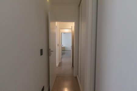 Apartamento à venda com 85m², 3 quartos e 1 vaga Apartamento à venda com 85m², 3 quartos e 1 vagaCorredor