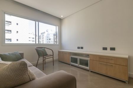 Sala de apartamento à venda com 3 quartos, 85m² em Indianópolis, São Paulo