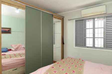 Casa à venda com 135m², 3 quartos e 2 vagasQuarto 1 - Suíte