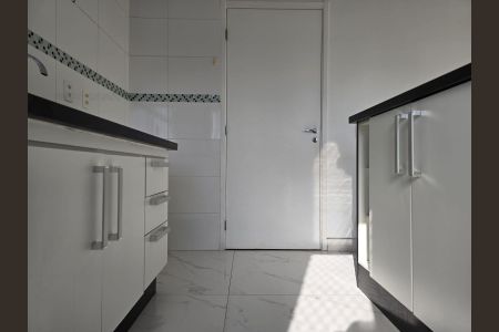 Apartamento à venda com 2 quartos, 43m² em Jardim Cocaia, Guarulhos