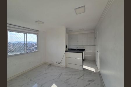 Apartamento à venda com 2 quartos, 43m² em Jardim Cocaia, Guarulhos