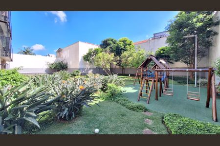 Apartamento à venda com 96m², 3 quartos e 2 vagas Apartamento à venda com 96m², 3 quartos e 2 vagasÁrea comum - Playground