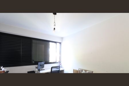 Apartamento à venda com 96m², 3 quartos e 2 vagasQuarto