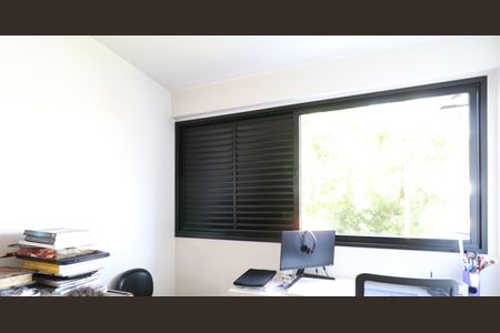 Apartamento à venda com 96m², 3 quartos e 2 vagasQuarto