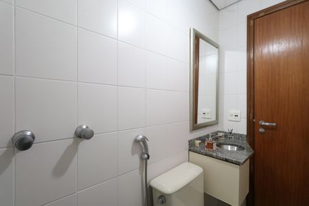 Apartamento à venda com 96m², 3 quartos e 2 vagasBanheiro Social