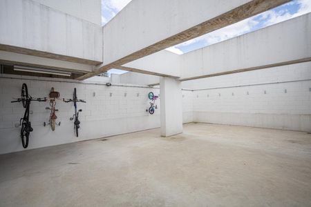 Apartamento para alugar com 46m², 2 quartos e 2 vagas Apartamento para alugar com 46m², 2 quartos e 2 vagasCozinha e área de serviço