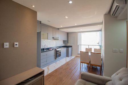 Sala de apartamento para alugar com 2 quartos, 46m² em Centro, Osasco