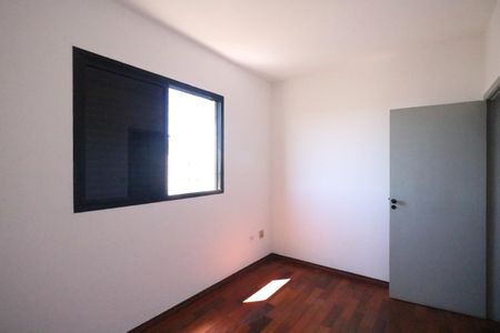 Apartamento à venda com 117m², 3 quartos e 2 vagasQuarto