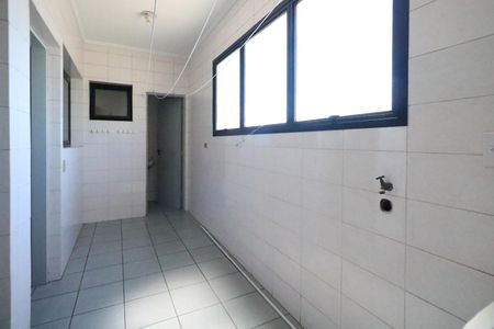 Apartamento à venda com 117m², 3 quartos e 2 vagasÁrea de serviço