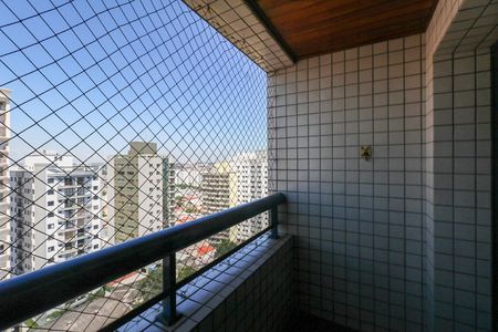 Apartamento à venda com 117m², 3 quartos e 2 vagasVaranda da Sala