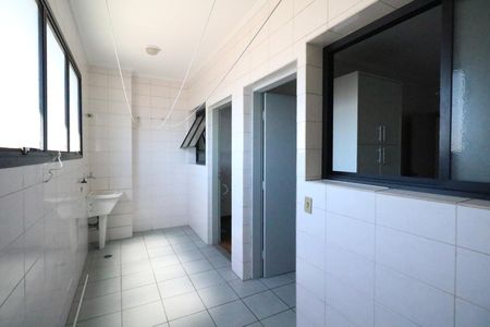 Apartamento à venda com 117m², 3 quartos e 2 vagasÁrea de serviço