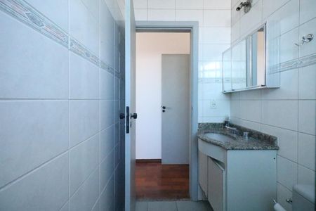 Apartamento à venda com 117m², 3 quartos e 2 vagasBanheiro da Suíte