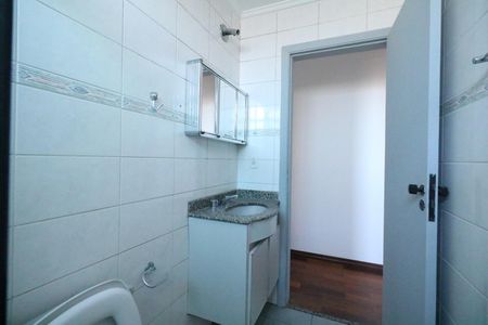 Apartamento à venda com 117m², 3 quartos e 2 vagasBanheiro