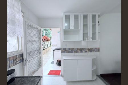 Casa à venda com 210m², 3 quartos e 3 vagas