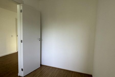 Quarto 1 de apartamento para alugar com 2 quartos, 38m² em Parque Bristol, São Bernardo do Campo
