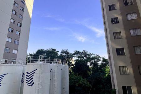 Quarto 1 Vista  de apartamento para alugar com 2 quartos, 38m² em Parque Bristol, São Bernardo do Campo