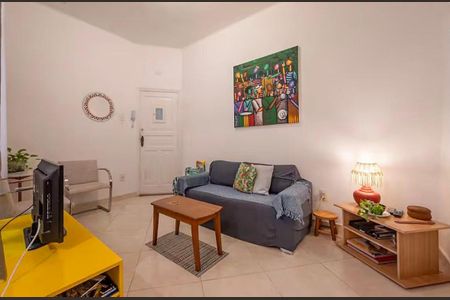 Apartamento para alugar com 63m², 2 quartos e sem vagaSala