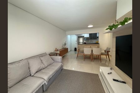 Apartamento à venda com 88m², 3 quartos e 1 vagaSala