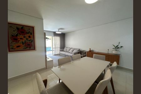 Apartamento à venda com 88m², 3 quartos e 1 vagaSala