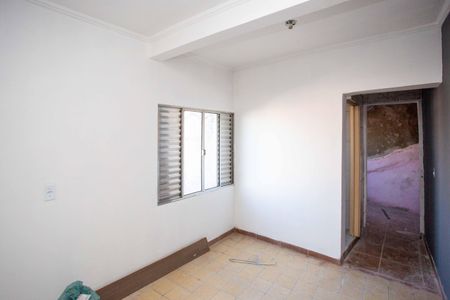 Quarto 1 de casa para alugar com 2 quartos, 70m² em Cidade Júlia, São Paulo
