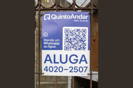 Casa para alugar com 70m², 1 quarto e 2 vagasPlaquinha