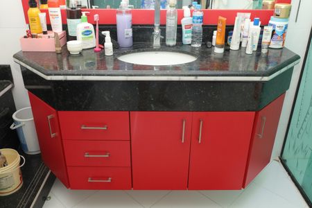 Casa para alugar com 1395m², 4 quartos e 15 vagasBanheiro 1- Suíte 1