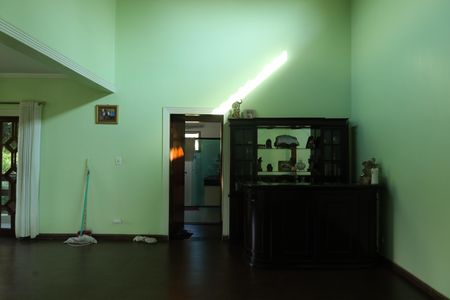 Casa para alugar com 1395m², 4 quartos e 15 vagasSala 4 - Entre quartos