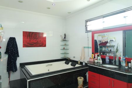 Casa para alugar com 1395m², 4 quartos e 15 vagasBanheiro 1- Suíte 1