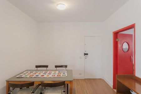 Apartamento à venda com 66m², 2 quartos e 1 vaga Apartamento à venda com 66m², 2 quartos e 1 vagaSala