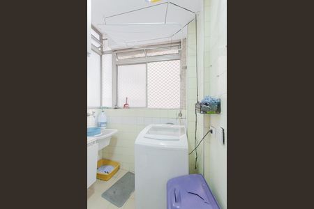 Apartamento à venda com 66m², 2 quartos e 1 vaga Apartamento à venda com 66m², 2 quartos e 1 vagaÁrea de Serviço